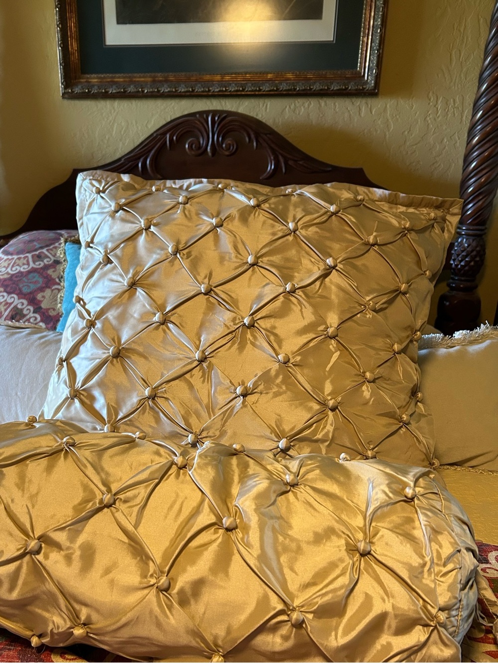 Beautiful boudoir pillows, one European, one neck roll selling as set.